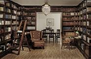 Кабинет оформлен в класическом стиле. <span>Фото: <a href='/companypage/about/575' target='_blank'>SKANO FURNITURE</a></span>